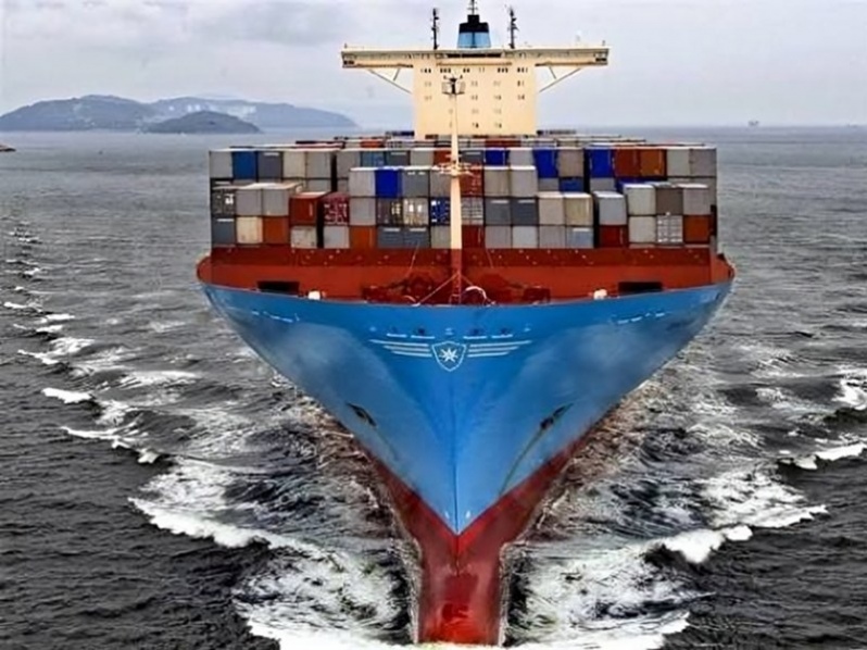 Maersk reporta interrupciones en sus operaciones marítimas y terrestres tras terremoto en Colombia.